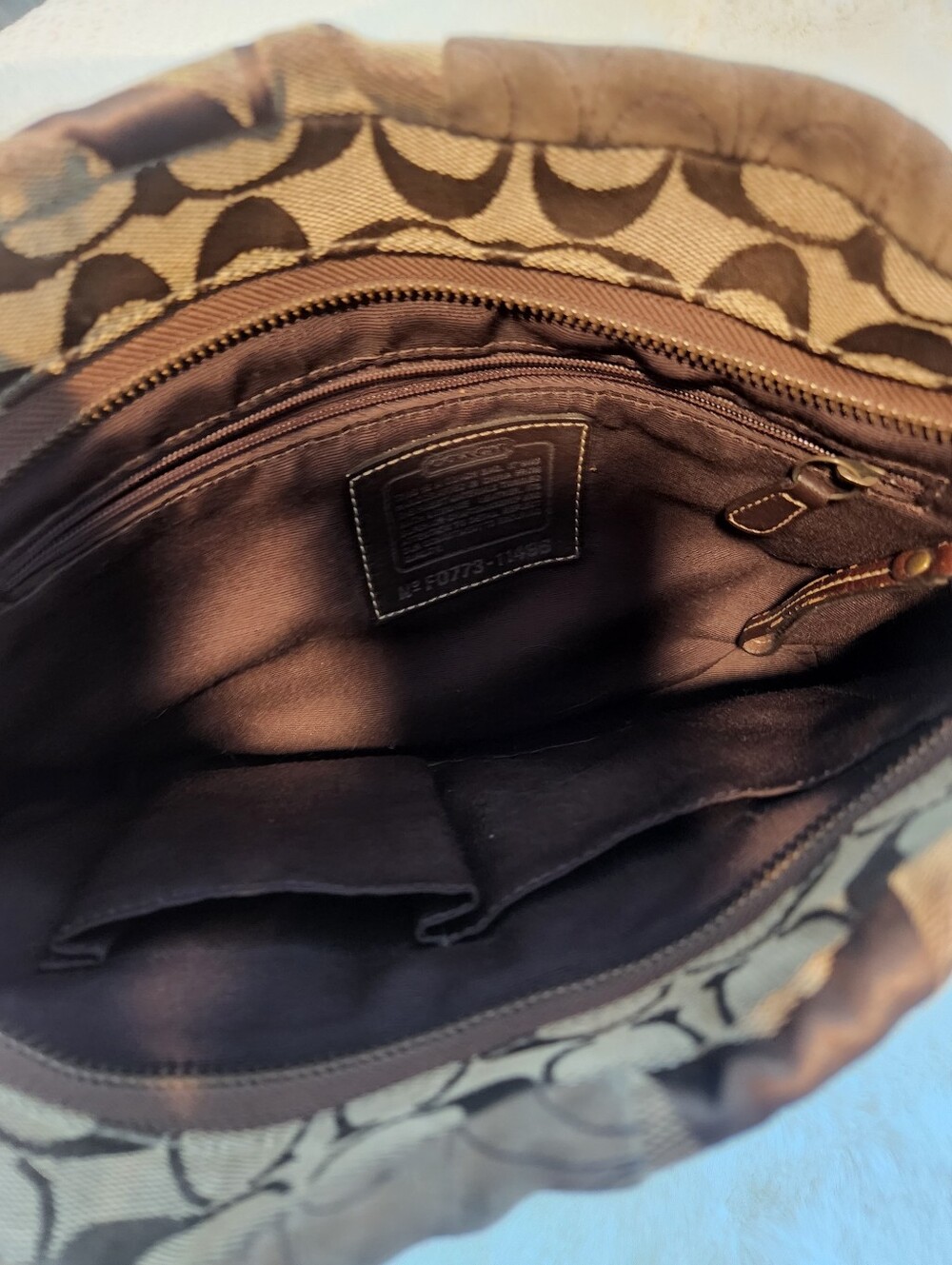 Coach Patchwork Vintage Signature Hobo Shoulder Bag in Brown, Tan and Cream - Picture 8 of 12